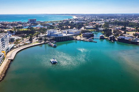 Mandurah Dolphin And Scenic Marine Cruise - eAccommodation 3