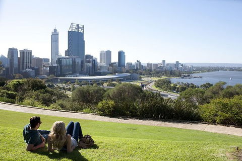 Very Best Of Perth Tour - Wildlife Park & City Highlights Tour - eAccommodation 1