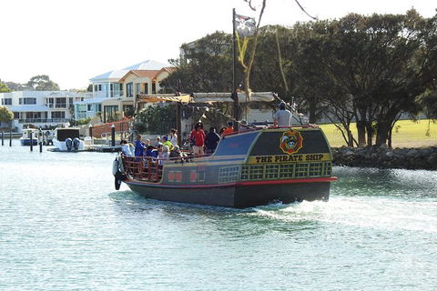 Pirate Ship Lunch Cruise (1.5hr) - eAccommodation 2