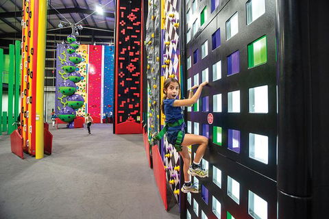 Indoor Climbing And Virtual Reality Adventure - eAccommodation 1