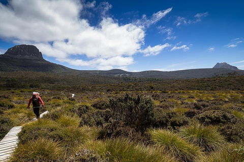 6-Day Overland Track PhotoTour - eAccommodation 0