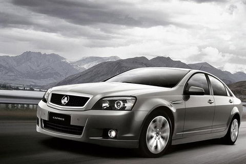 Adelaide Airport Private Chauffeured Transfer - eAccommodation 0