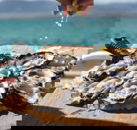 Experience Coffin Bay Short and Sweet Oyster Farm Tour - eAccommodation