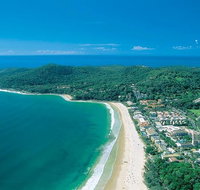 Sunshine Coast Hinterland and Noosa Day Trip from Brisbane Including Eumundi Markets and Ginger Factory - eAccommodation