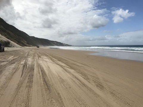 5-Day Fraser Island And Great Barrier Reef Tour - eAccommodation 2