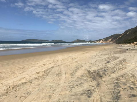 5-Day Fraser Island And Great Barrier Reef Tour - eAccommodation 3