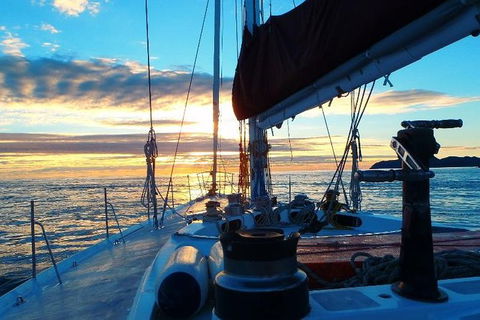 Whitsundays Sailing 2-Day Adventure - eAccommodation 1