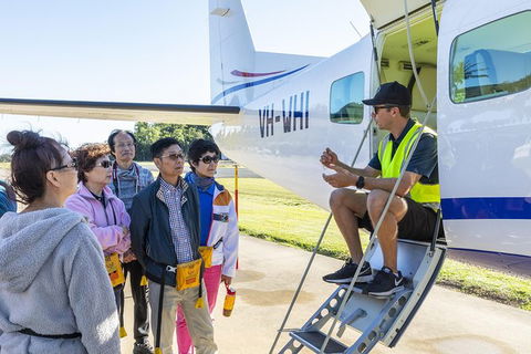 Scenic Flight - Great Barrier Reef, Heart Reef, Whitehaven Beach & Hill Inlet! - eAccommodation 14