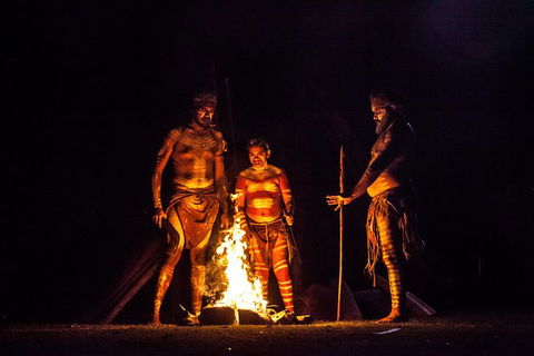 Aboriginal Live Theatre Show And Dinner - eAccommodation 5