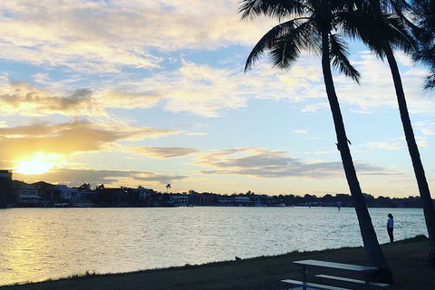 Surfers Paradise Sunset Kayak Tour - eAccommodation 4