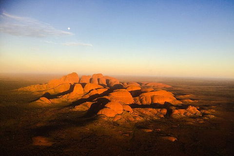 Uluru & Kata Tjuta Grand View Helicopter Flight - eAccommodation 10