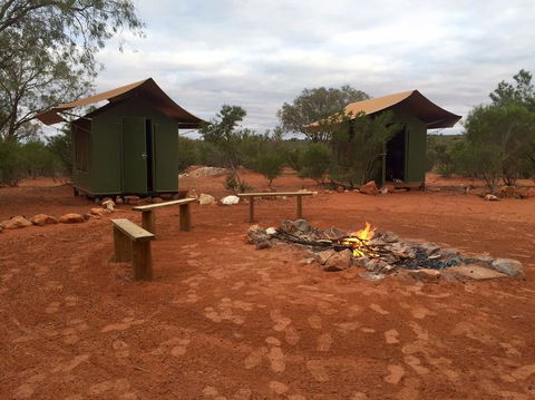 4-Day 4WD Camping Tour: Uluru, Kata Tjuta, And Kings Canyon - eAccommodation 4