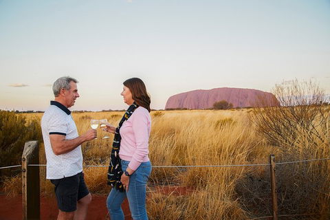 Uluru (Ayers Rock) Sunset Tour - eAccommodation 1