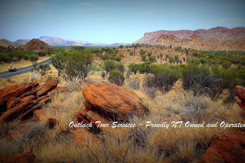 4-Hour Uluru Sunset Tour From Yulara - eAccommodation 1