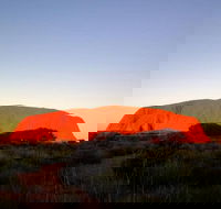 Small Group Uluru Sunset Viewing Tour - eAccommodation