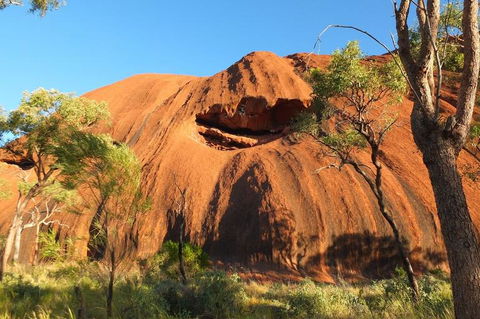 Overnight Uluru (Ayers Rock) Small-Group Camping Tour - eAccommodation 4