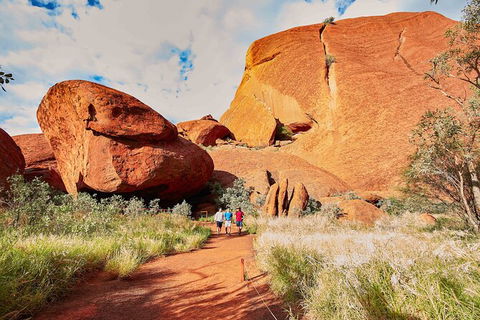 2-Day Uluru Sunset And Kata Tjuta Tour From Ayers Rock - eAccommodation 18