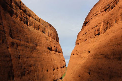 Kata Tjuta Sunrise And Valley Of The Winds Half-Day Trip - eAccommodation 6