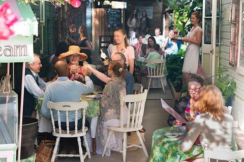 Tweed Valley Food, Farm & Distillery Tour - eAccommodation 8