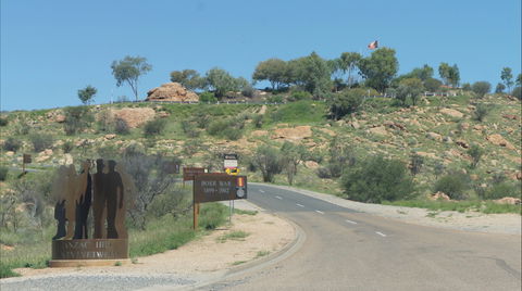 Anzac Hill Memorial - eAccommodation 2