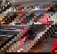 Australian Alpaca Barn - The Rocks - eAccommodation