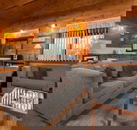 Gumnut Hideaway Gallery - eAccommodation