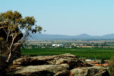 Hermit's Cave And Lookout - eAccommodation 0