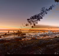 Macleay Island Jencoomercha - eAccommodation