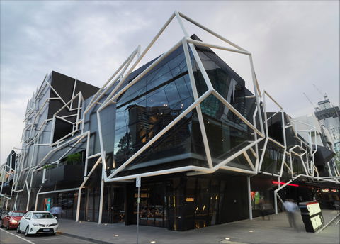 Melbourne Theatre Company - eAccommodation 0