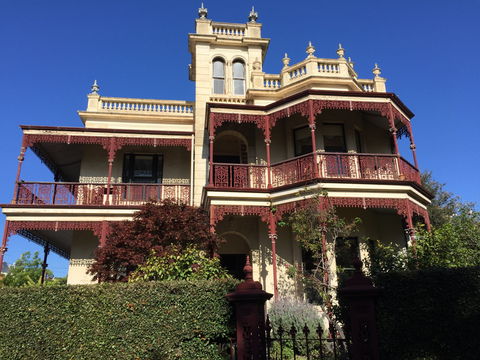 Parkville Heritage Walks - eAccommodation 1