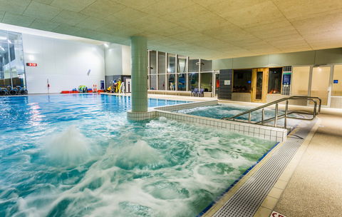Peninsula Aquatic Recreation Centre - eAccommodation 2