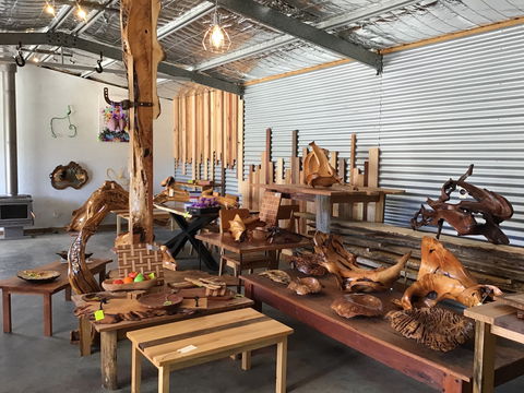 Sculptured Gallery - eAccommodation 0