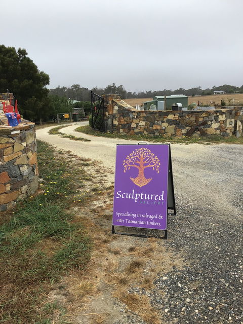 Sculptured Gallery - eAccommodation 2