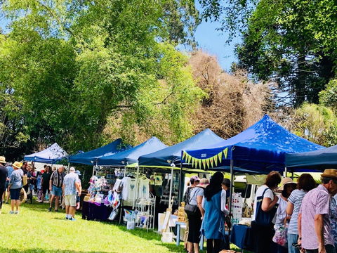 Tamborine Mountain State School Markets - eAccommodation 2