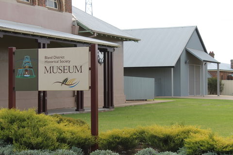 Wyalong Museum - eAccommodation 2