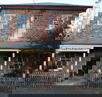 Bay Tree Gallery - eAccommodation