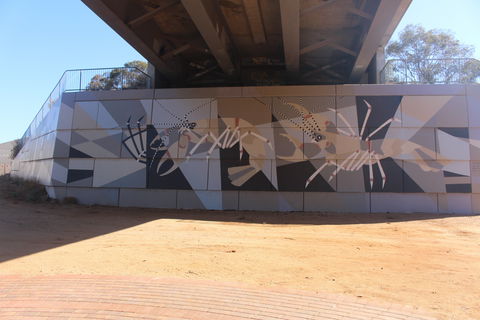 Berri Bridge Mural - eAccommodation 0