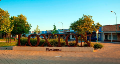 East Terrace, Loxton - eAccommodation 0