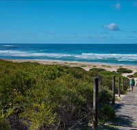 Pelican Beach Road lookout - eAccommodation