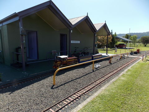 Penwood Miniature Railway - eAccommodation 1
