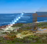 Point Stephens Lighthouse and Fingal Island - eAccommodation