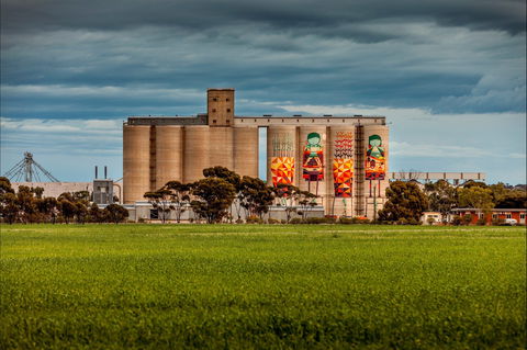 PUBLIC Silo Trail: Merredin - eAccommodation 1