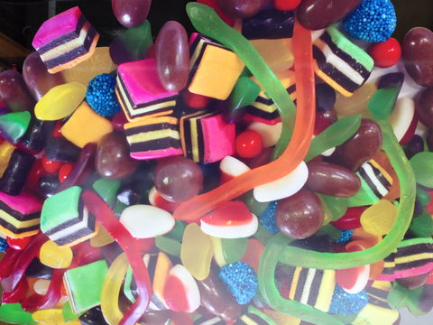 The Pier View Lolly Shop - eAccommodation 1