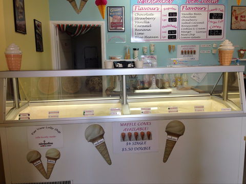 The Pier View Lolly Shop - eAccommodation 2
