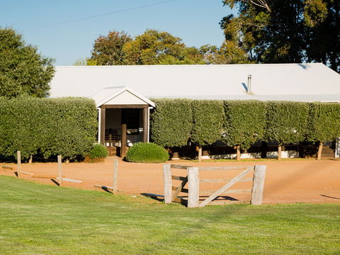 Vasse Virgin - eAccommodation 1