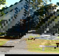 Waratah - eAccommodation