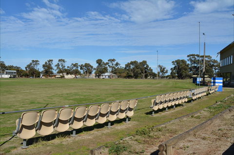 Cleve Sporting Facilities - eAccommodation 2