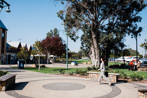 Dunsborough - eAccommodation 2