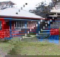 Montague Art and Craft Society  Glasshouse Rocks Road - eAccommodation