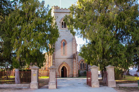 Parish Church Of St Andrew - eAccommodation 0